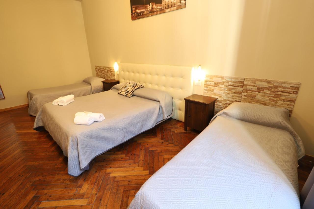 Carlo Goldoni Hotel Milánó Kültér fotó