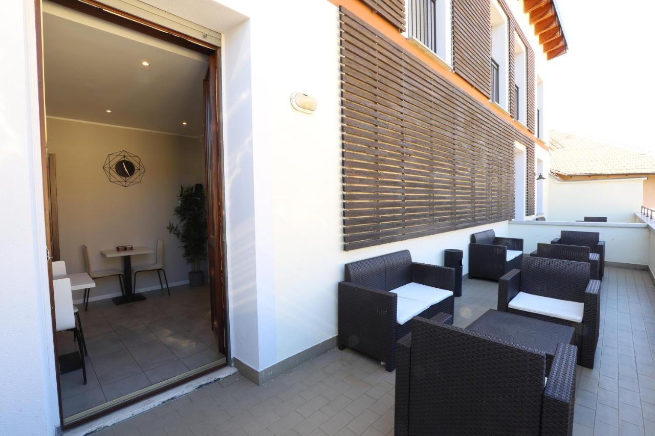 Carlo Goldoni Hotel Milánó Kültér fotó