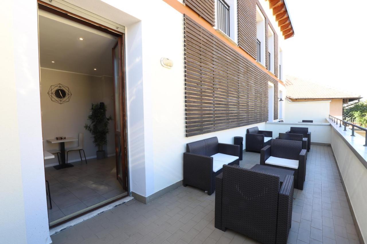 Carlo Goldoni Hotel Milánó Kültér fotó
