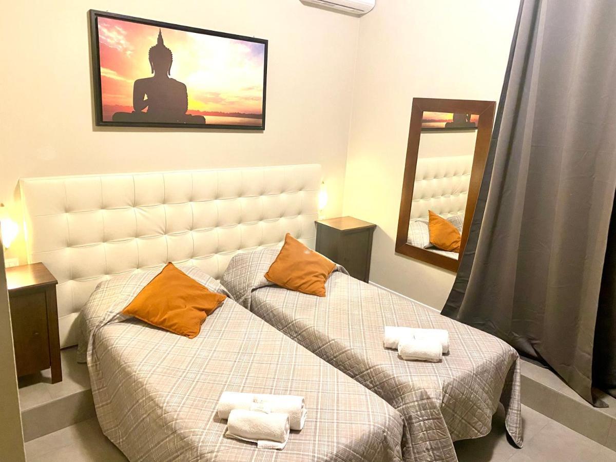 Carlo Goldoni Hotel Milánó Kültér fotó