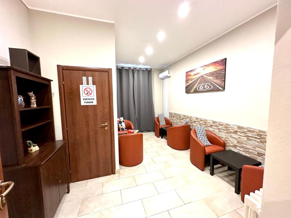 Carlo Goldoni Hotel Milánó Kültér fotó